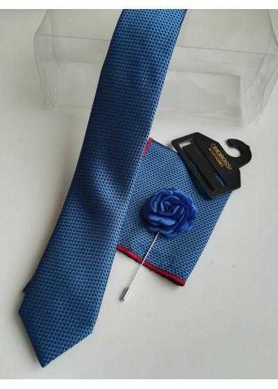 Комплект за младоженец и кум тясна синя вратовръзка и кърпичка с бутониера