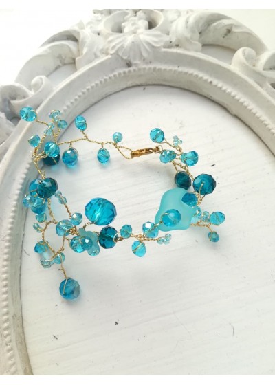 Луксозна дизайнерска гривна със Сваровски кристали в цвят Тюркоаз Turquoise Spell by Rosie
