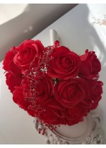 Дизайнерски букет в червено и бяло с 19 изкуствени рози- Red Roses Passion