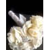 Булчински букет в слонова кост и пепел от роза с 17 изкуствени рози и кристали Ivory Blush мини