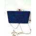 Луксозна чантичка за абитуриентски бал от тъмно синьо кадифе със златен обков и верижка за рамо