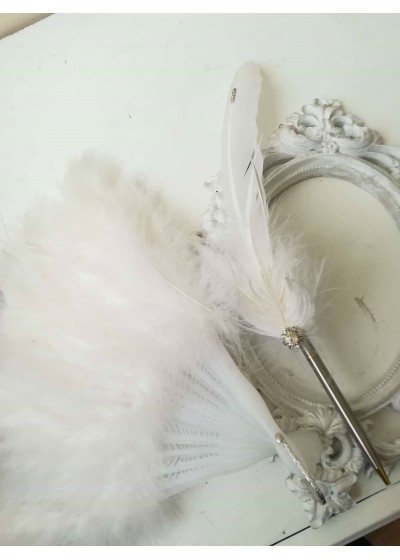 Сватбен комплект от луксозен химикал за сватба и ветрило за Булката от нежни бели пера